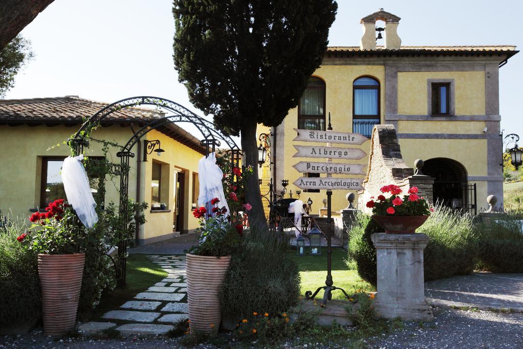 Relais Il Postiglione - Antica Posta Dei Chigi Hotel Campagnano Di Roma Buitenkant foto