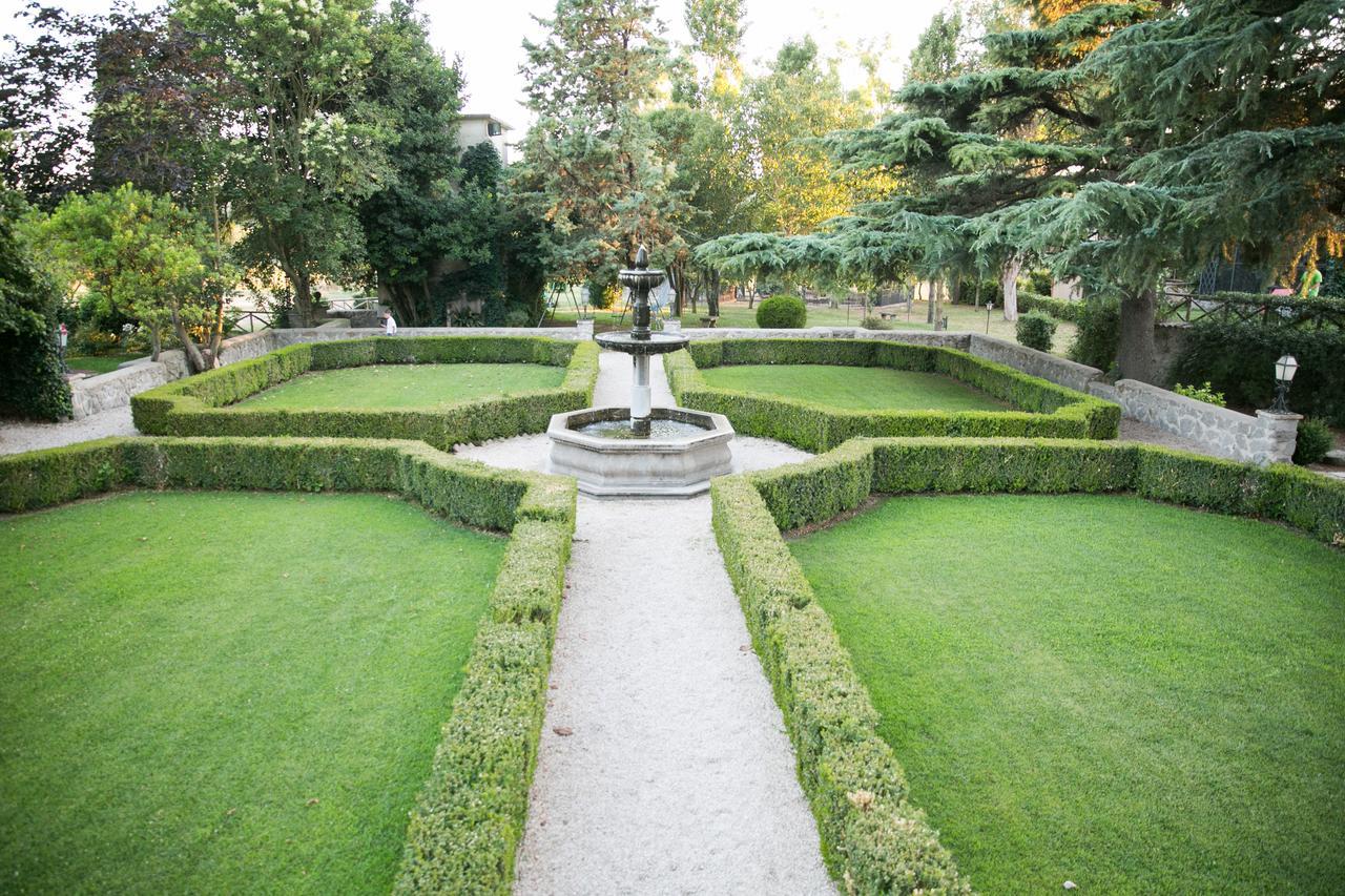 Relais Il Postiglione - Antica Posta Dei Chigi Hotel Campagnano Di Roma Buitenkant foto